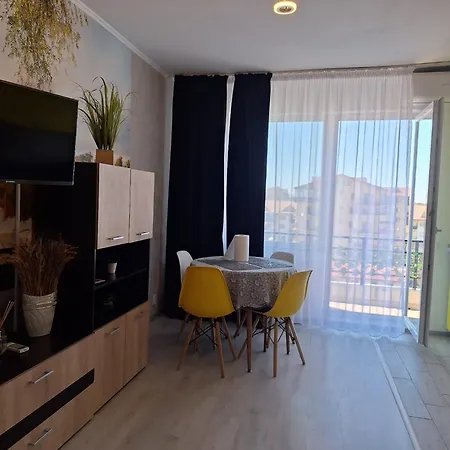 Apartament 2 Camere Modern In Militari Cu Bucatarie Deschisa Si Parcare Gratuita *